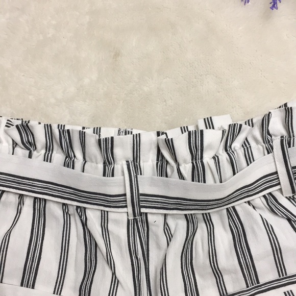 Forever 21 shorts - Picture 4 of 8